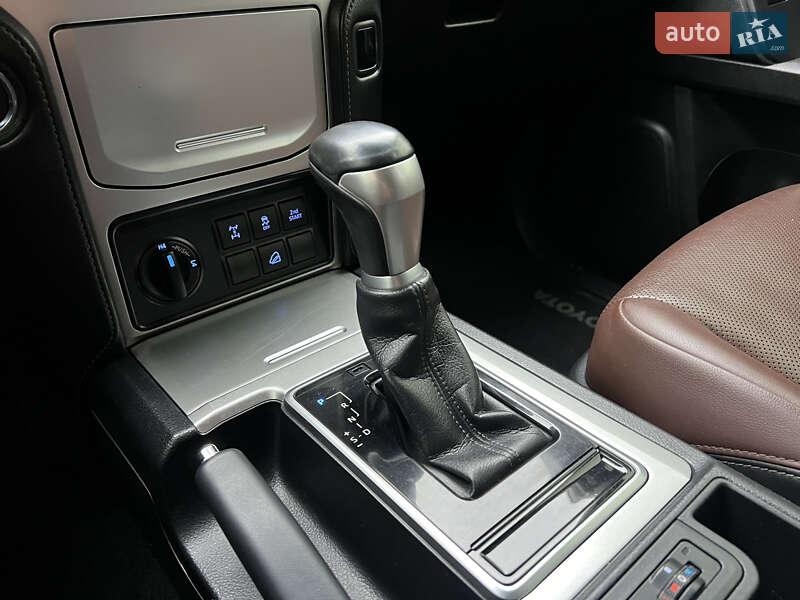 Внедорожник / Кроссовер Toyota Land Cruiser Prado 2020 в Днепре