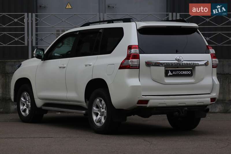 Внедорожник / Кроссовер Toyota Land Cruiser Prado 2013 в Киеве