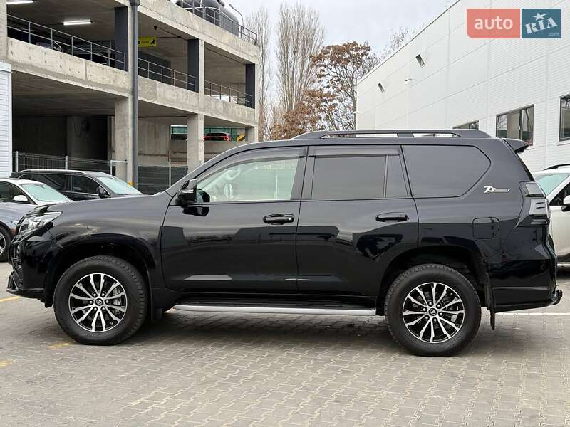 Внедорожник / Кроссовер Toyota Land Cruiser Prado 2021 в Одессе