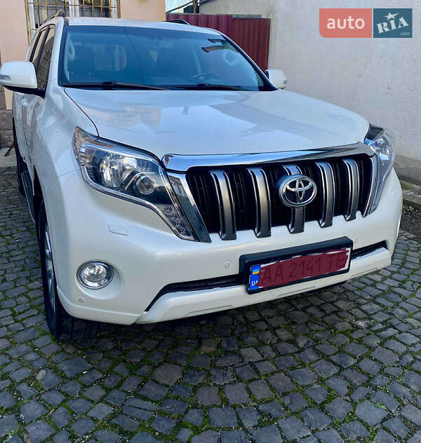 Внедорожник / Кроссовер Toyota Land Cruiser Prado 2013 в Белках