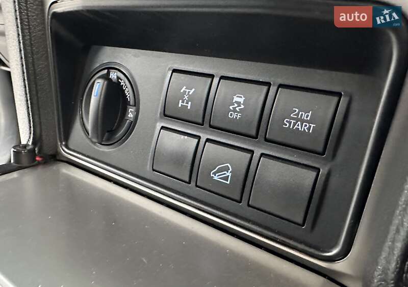 Внедорожник / Кроссовер Toyota Land Cruiser Prado 2019 в Мукачево