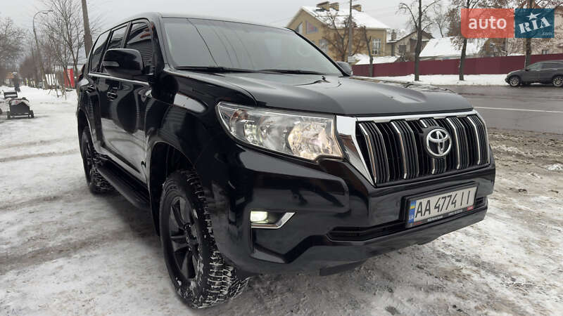 Внедорожник / Кроссовер Toyota Land Cruiser Prado 2018 в Киеве
