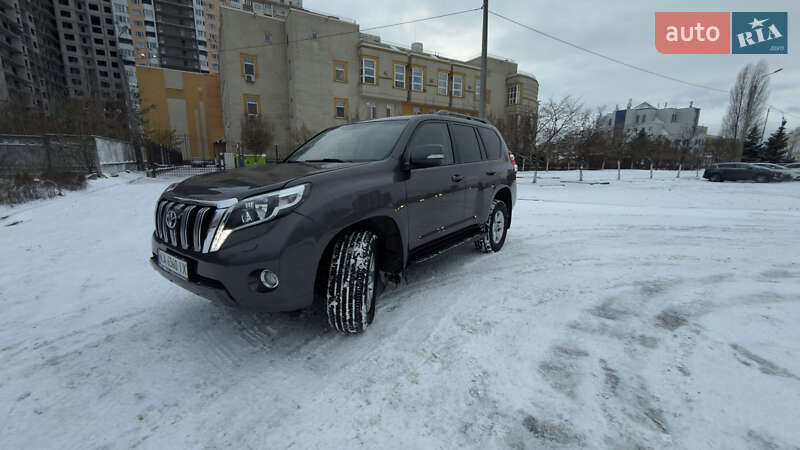 Внедорожник / Кроссовер Toyota Land Cruiser Prado 2015 в Киеве