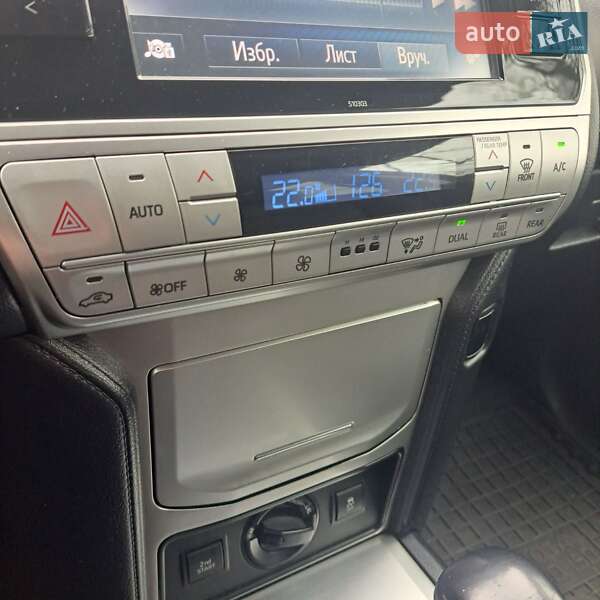 Позашляховик / Кросовер Toyota Land Cruiser Prado 2018 в Києві