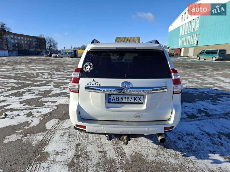 Внедорожник / Кроссовер Toyota Land Cruiser Prado 2013 в Тульчине