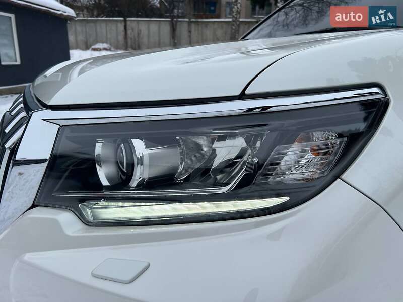 Внедорожник / Кроссовер Toyota Land Cruiser Prado 2019 в Тернополе