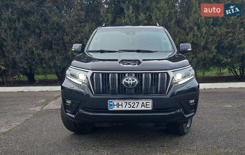 Внедорожник / Кроссовер Toyota Land Cruiser Prado 2021 в Одессе