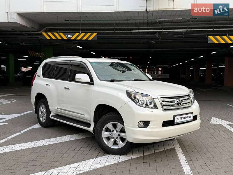 Toyota Land Cruiser Prado 2012