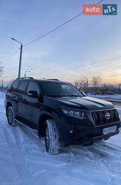 Позашляховик / Кросовер Toyota Land Cruiser Prado 2021 в Харкові