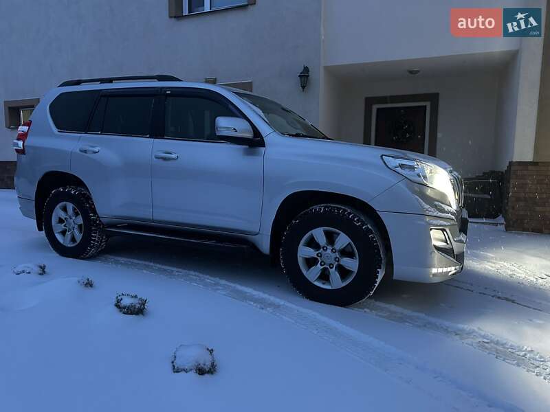 Внедорожник / Кроссовер Toyota Land Cruiser Prado 2013 в Львове фото 31 Внедорожник / Кроссовер Toyota Land Cruiser Prado 2013 в Львове