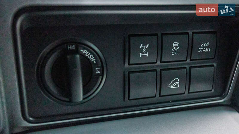 Внедорожник / Кроссовер Toyota Land Cruiser Prado 2019 в Днепре