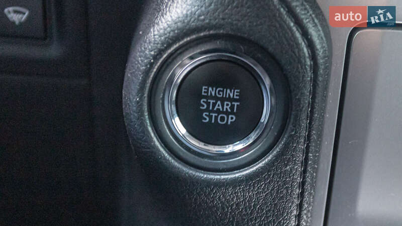 Внедорожник / Кроссовер Toyota Land Cruiser Prado 2019 в Днепре