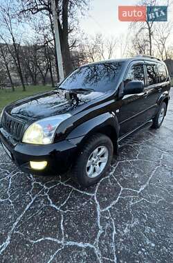 Внедорожник / Кроссовер Toyota Land Cruiser Prado 2005 в Краматорске