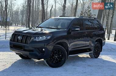 Внедорожник / Кроссовер Toyota Land Cruiser Prado 2020 в Киеве