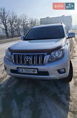 Позашляховик / Кросовер Toyota Land Cruiser Prado 2011 в Кропивницькому