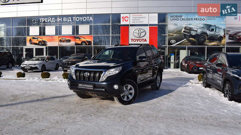 Toyota Land Cruiser Prado 2013