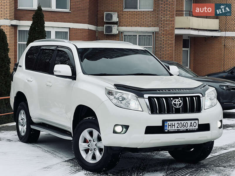 Toyota Land Cruiser Prado 2010