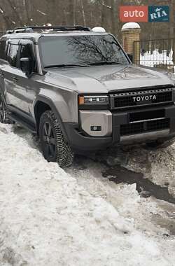 Позашляховик / Кросовер Toyota Land Cruiser Prado 2024 в Києві