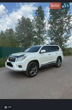 Внедорожник / Кроссовер Toyota Land Cruiser Prado 2010 в Изюме
