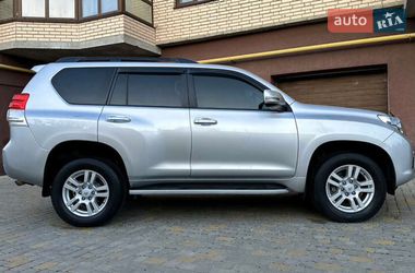 Внедорожник / Кроссовер Toyota Land Cruiser Prado 2010 в Хмельницком