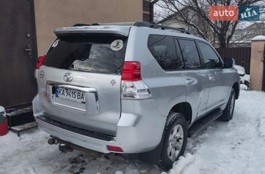 Позашляховик / Кросовер Toyota Land Cruiser Prado 2013 в Києві