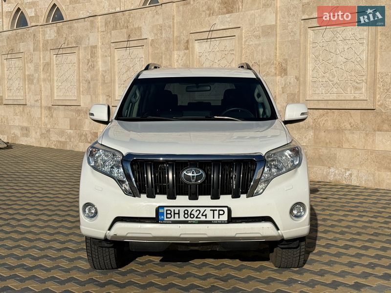 Toyota Land Cruiser Prado 2016