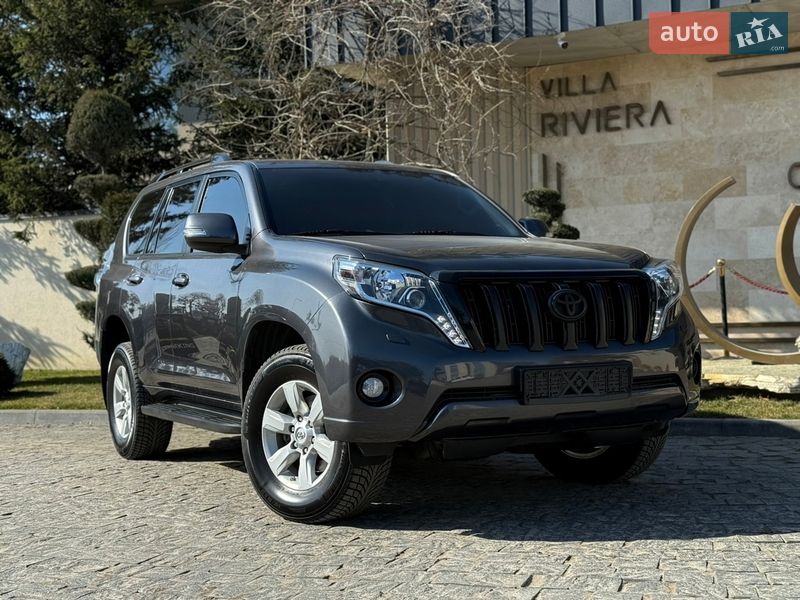 Toyota Land Cruiser Prado 2016