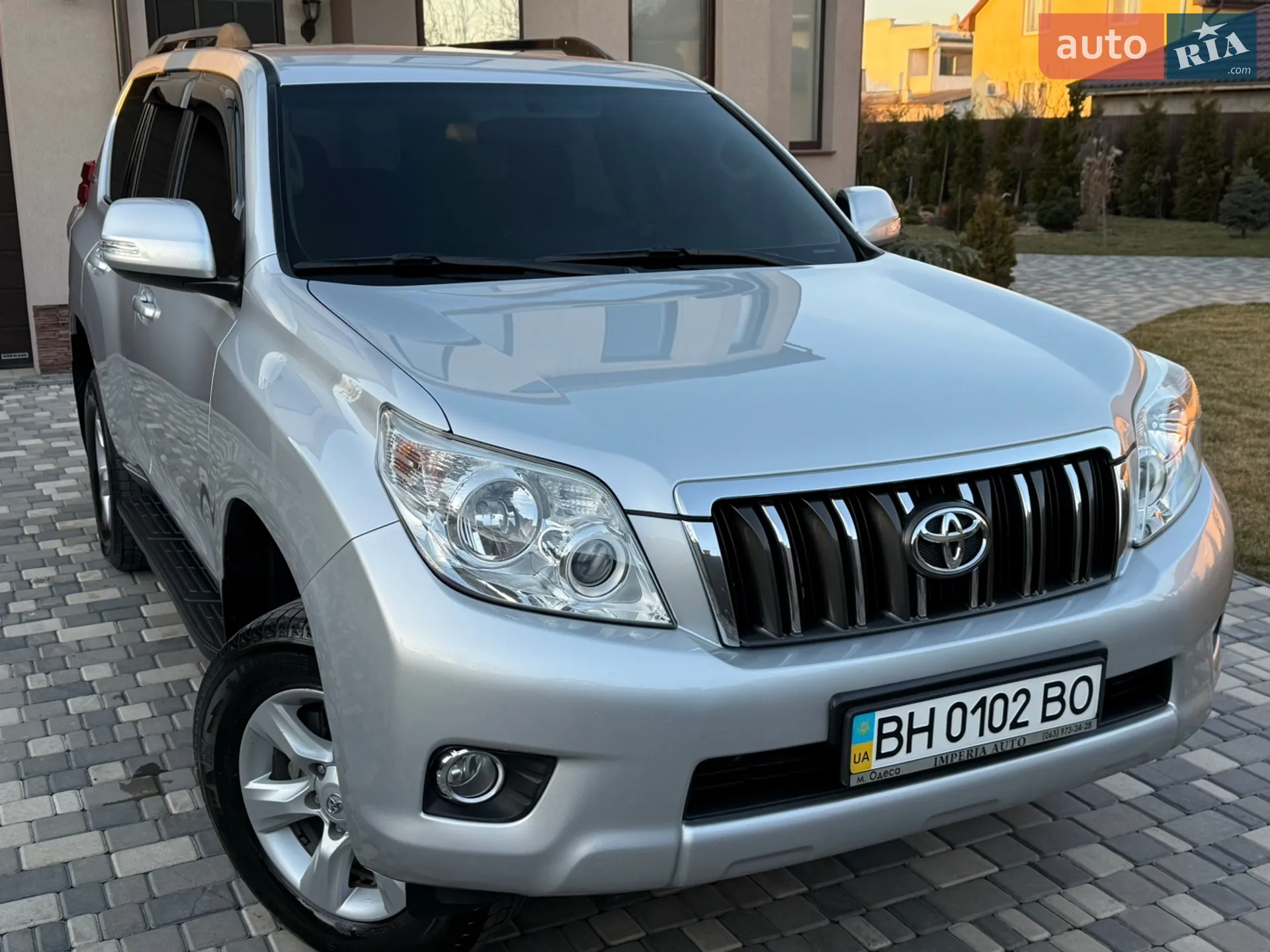 Toyota Land Cruiser Prado 2012