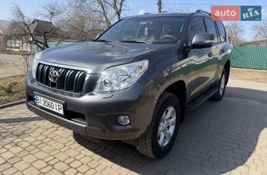 Позашляховик / Кросовер Toyota Land Cruiser Prado 2012 в Полтаві