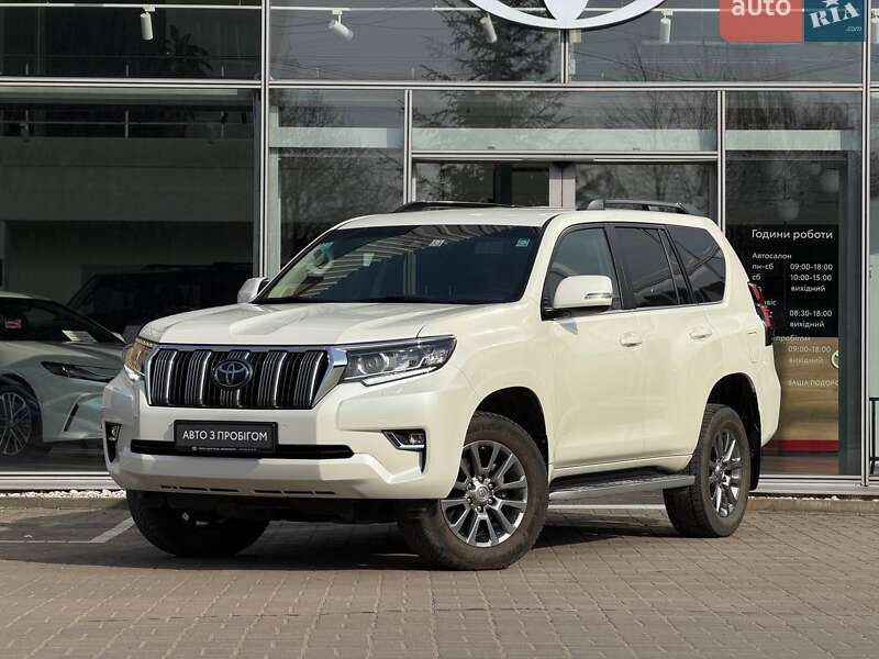 Toyota Land Cruiser Prado 2019