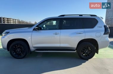 Внедорожник / Кроссовер Toyota Land Cruiser Prado 2022 в Киеве