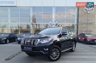 Позашляховик / Кросовер Toyota Land Cruiser Prado 2018 в Києві