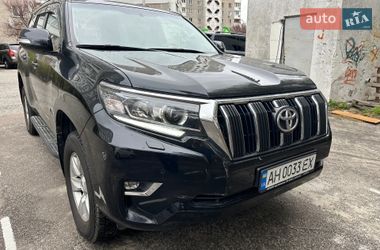 Внедорожник / Кроссовер Toyota Land Cruiser Prado 2018 в Киеве