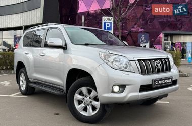 Внедорожник / Кроссовер Toyota Land Cruiser Prado 2013 в Киеве