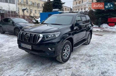 Позашляховик / Кросовер Toyota Land Cruiser Prado 2019 в Києві