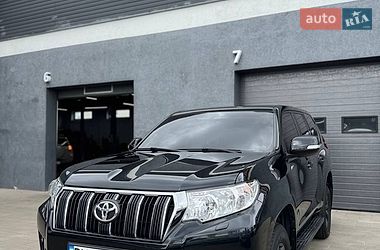 Внедорожник / Кроссовер Toyota Land Cruiser Prado 2023 в Буче