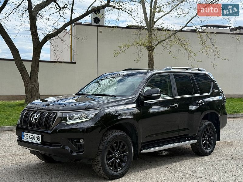 Toyota Land Cruiser Prado 2021