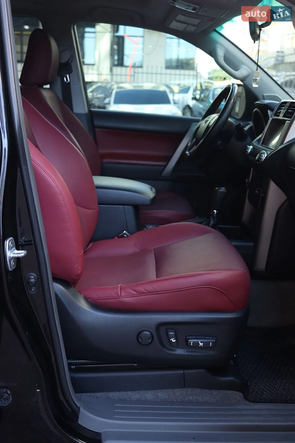 2011 Toyota Land Cruiser Prado - мініатюра 25