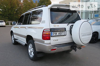 Внедорожник / Кроссовер Toyota Land Cruiser 1999 в Киеве