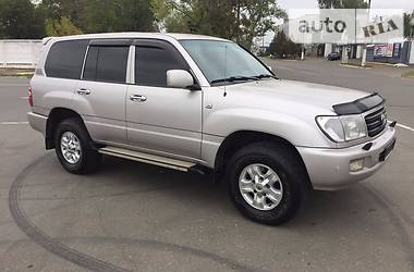 Внедорожник / Кроссовер Toyota Land Cruiser 2004 в Киеве