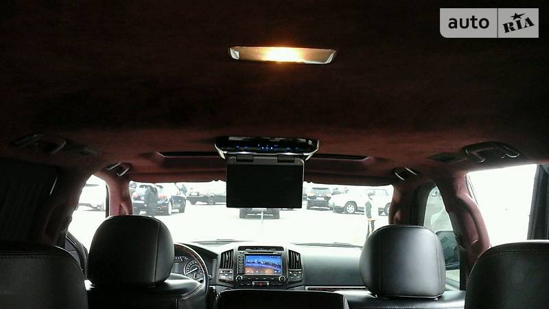 Внедорожник / Кроссовер Toyota Land Cruiser 2011 в Харькове