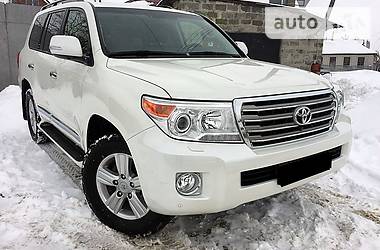 Внедорожник / Кроссовер Toyota Land Cruiser 2015 в Киеве