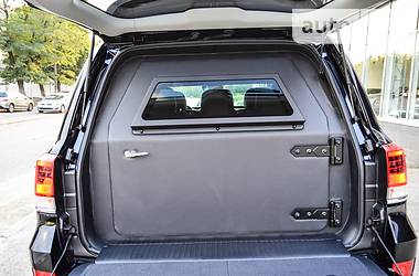 Внедорожник / Кроссовер Toyota Land Cruiser 2018 в 