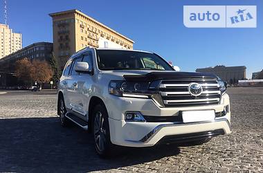 Внедорожник / Кроссовер Toyota Land Cruiser 2017 в Харькове