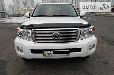 Toyota Land Cruiser 2012