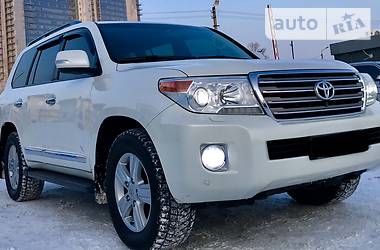 Toyota Land Cruiser 2013