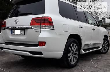 Внедорожник / Кроссовер Toyota Land Cruiser 2017 в Херсоне