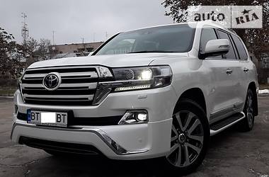 Внедорожник / Кроссовер Toyota Land Cruiser 2017 в Херсоне