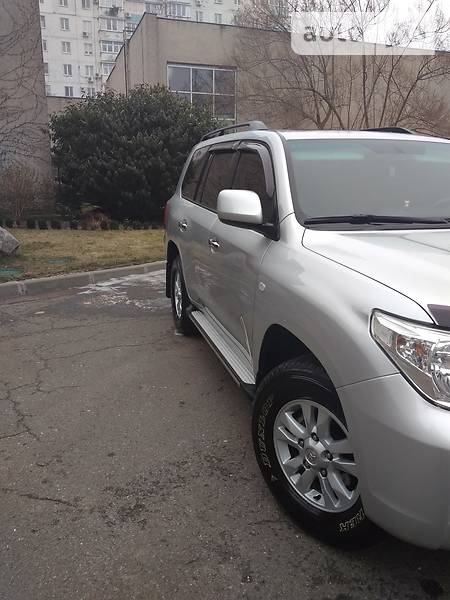 Позашляховик / Кросовер Toyota Land Cruiser 2008 в Южному фото 4 Позашляховик / Кросовер Toyota Land Cruiser 2008 в Южному