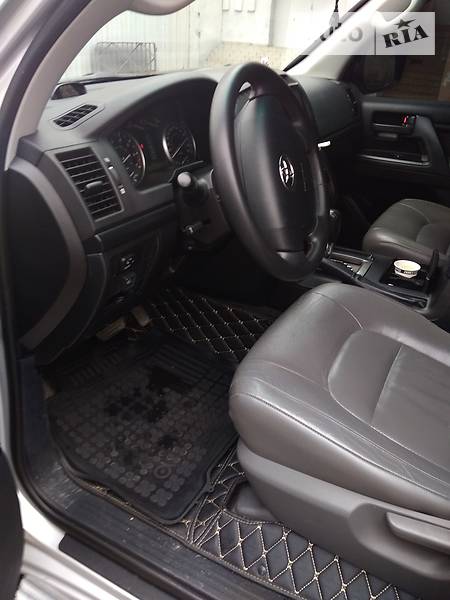 Позашляховик / Кросовер Toyota Land Cruiser 2008 в Южному фото 7 Позашляховик / Кросовер Toyota Land Cruiser 2008 в Южному